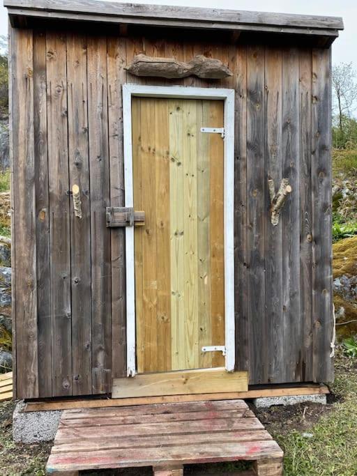 Hommen Gard Glamping Hotel Risor Exterior photo