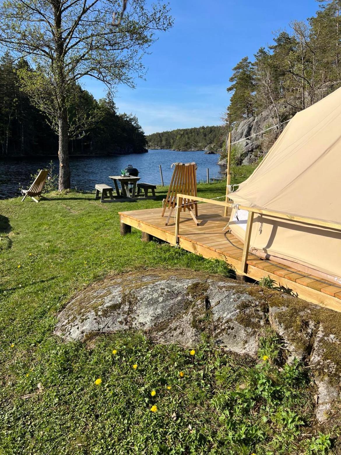 Hommen Gard Glamping Hotel Risor Exterior photo